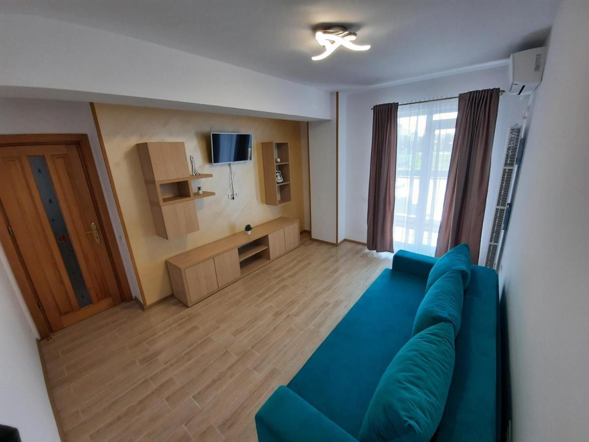 Jeni' S Apartament Constanţa Exteriör bild